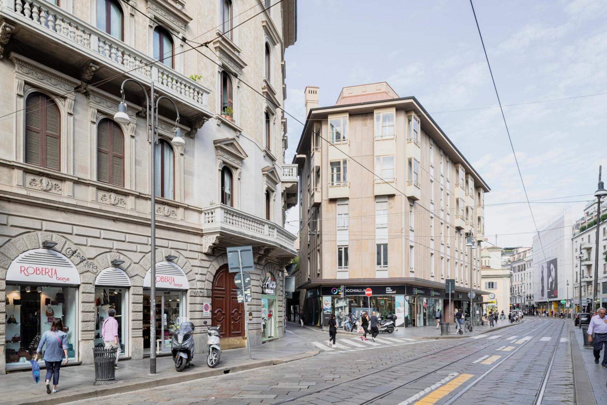 Easylife - Accogliente Monolocale In Via Torino, Posizione Perfetta Per Scoprire La Citta Apartment Milano Exterior foto